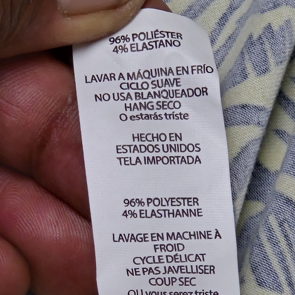 Elegant Black and Yellow Patterned Maxi Dress - Picture 5 of 7